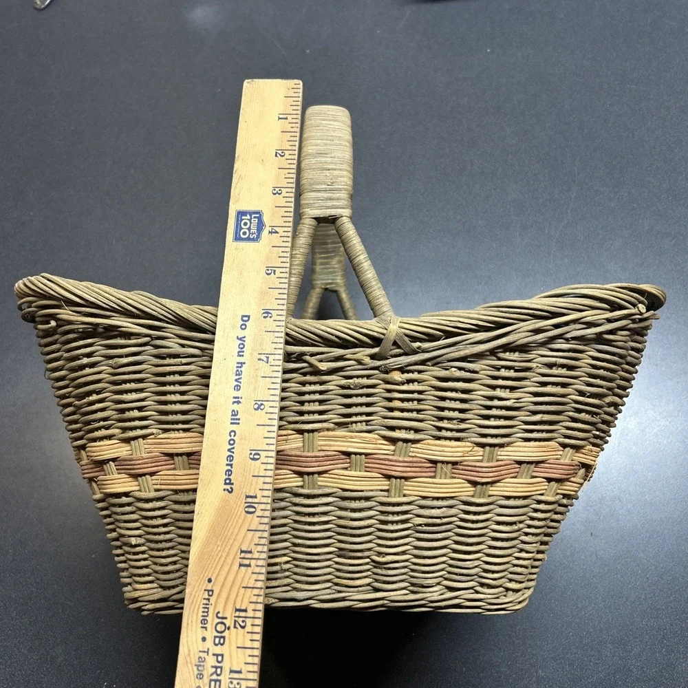 Vintage Dollywood Artisan Wicker Gathering Bread Basket with Handle Large 16